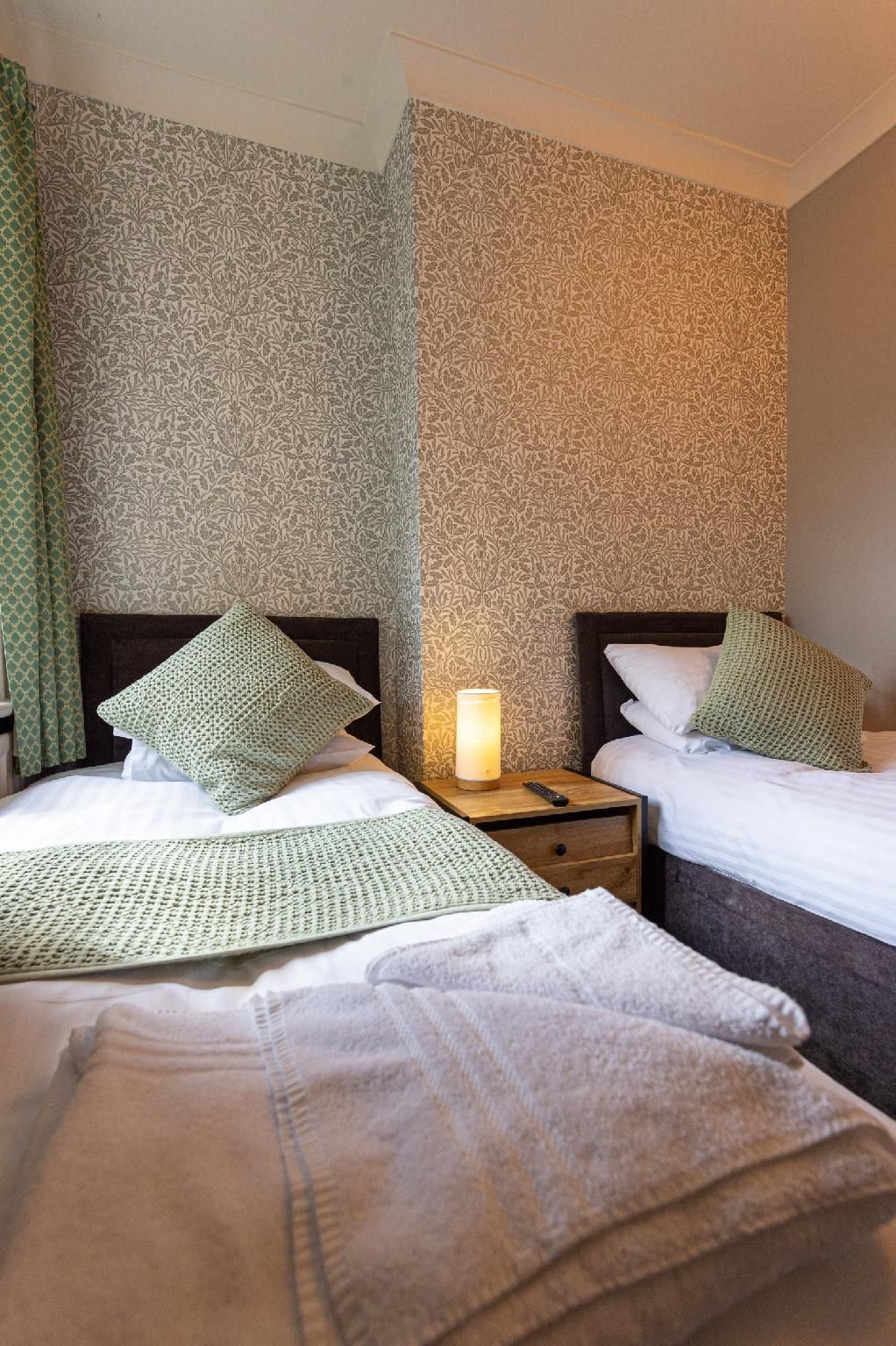 The Fox Inn Single room-Ensuite 2