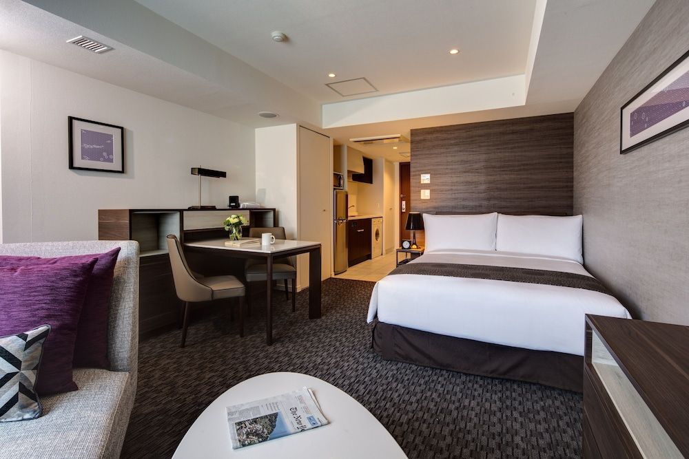 Somerset Ginza East Tokyo Comfort Double Room 6