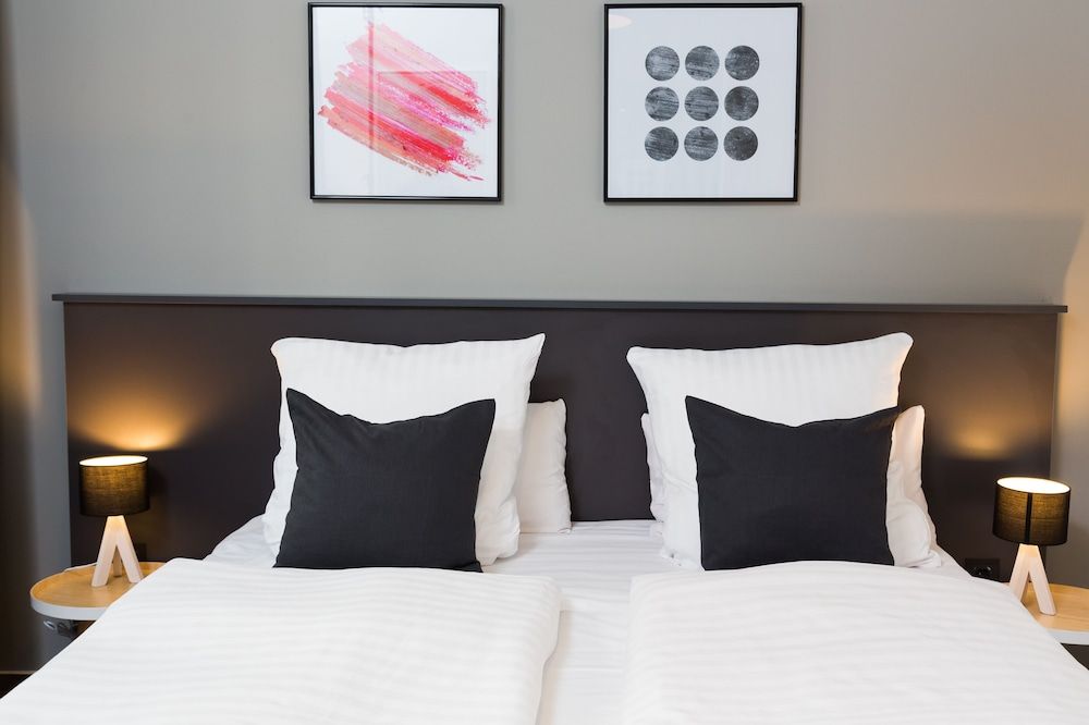 undefined BENSIMON apartments Charlottenburg 3