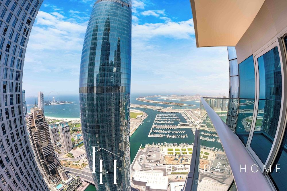 LUX - Lavish Suite Palm Jumeirah view 3