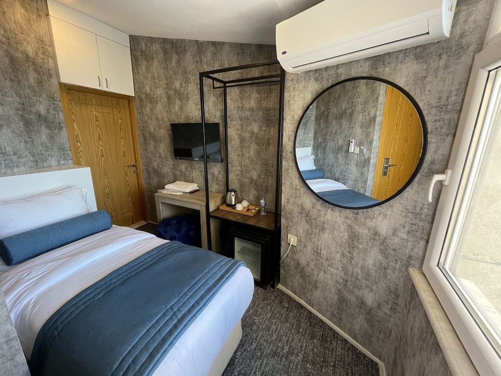 undefined Weingart Seaside Hotel 7