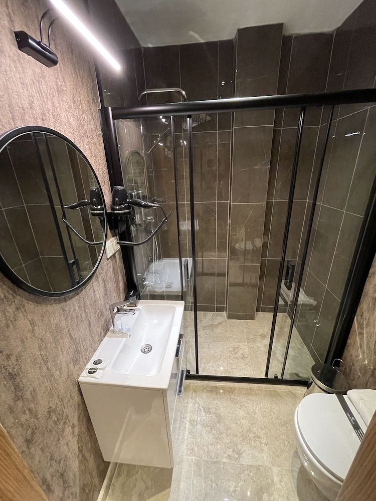 Weingart Seaside Hotel Standard Double Room 3