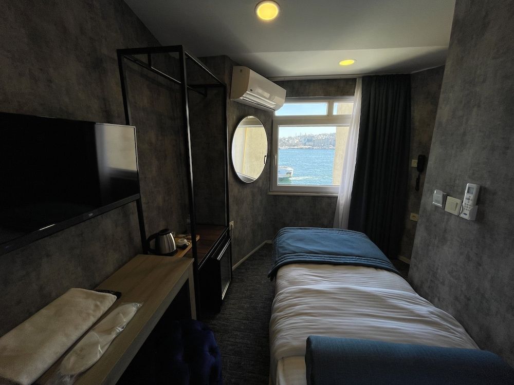 undefined Weingart Seaside Hotel 6