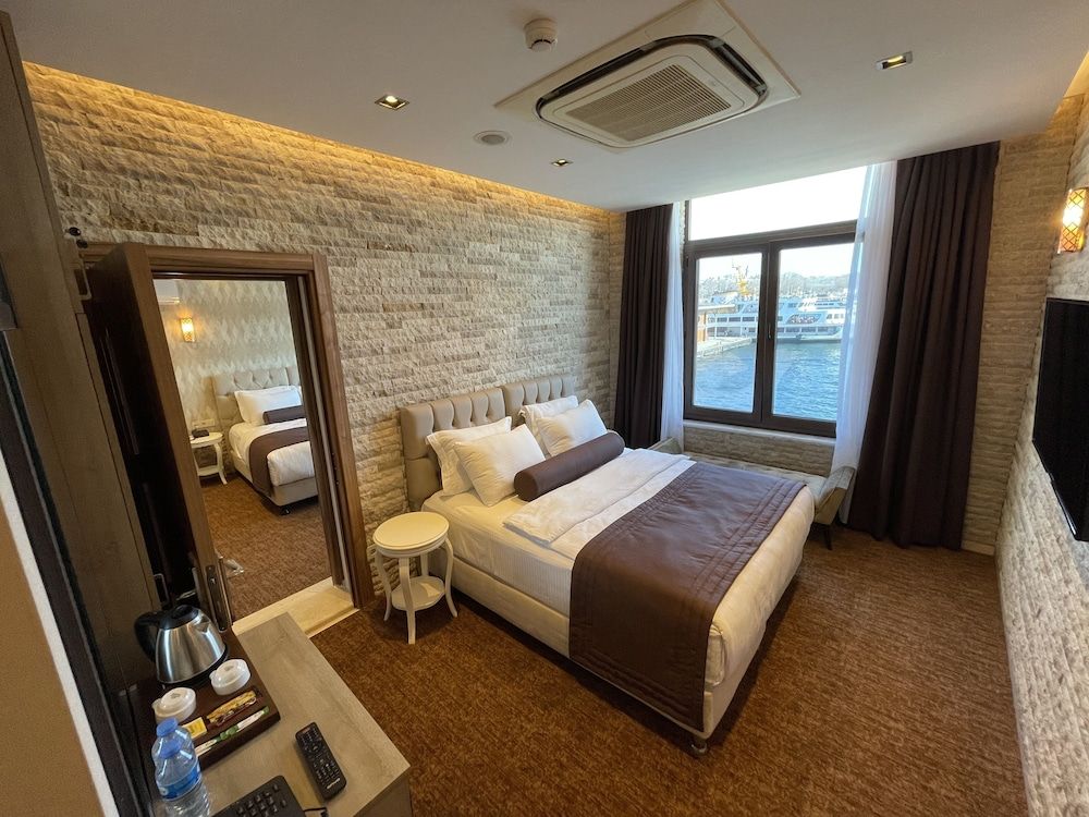 undefined Weingart Seaside Hotel 2