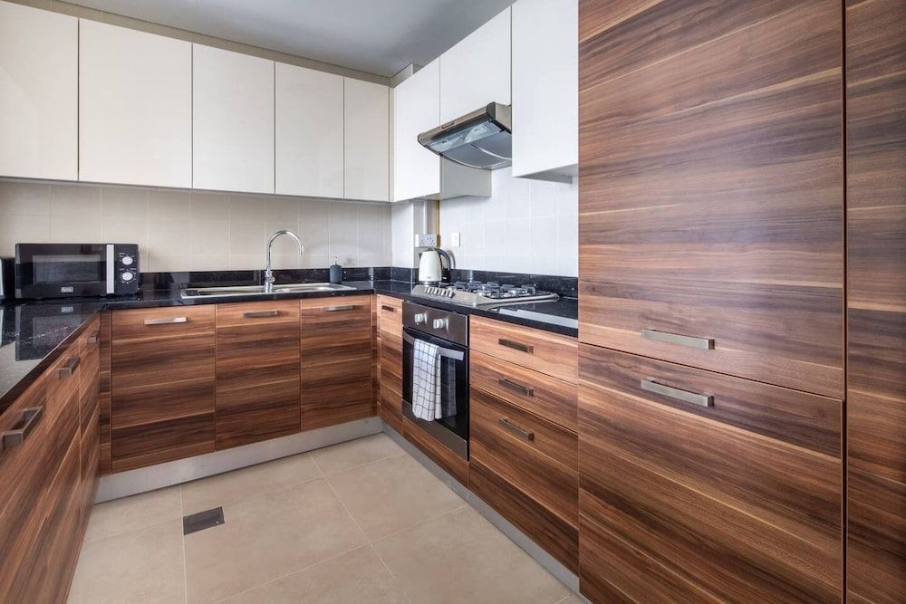 undefined Ornate 1BR w/ Breathtaking Marina Views! 2