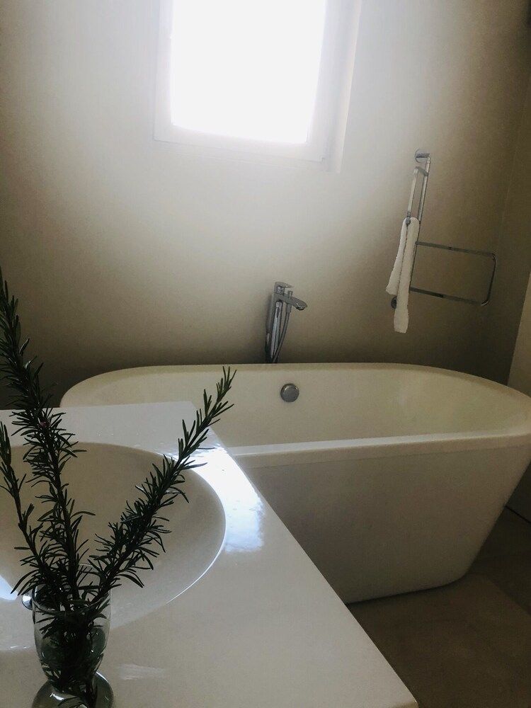 Impeccable 5 Beds Villa in Dubai Villa 18