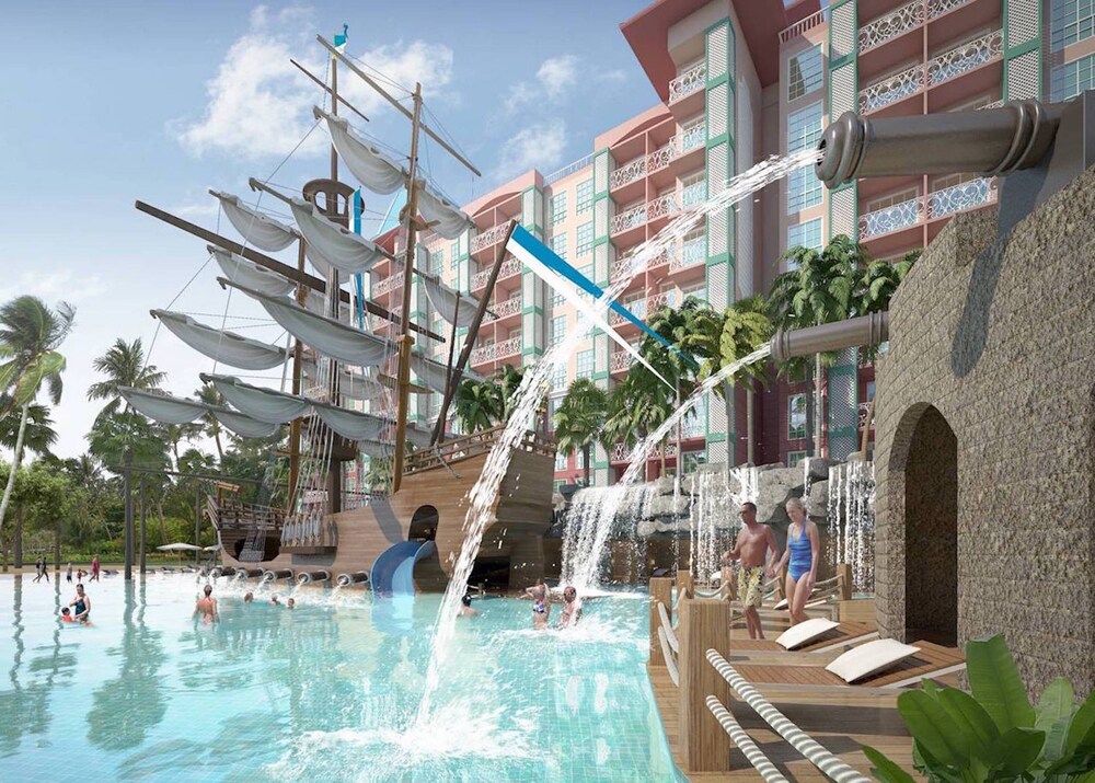 undefined Grande Caribbean Resort 3