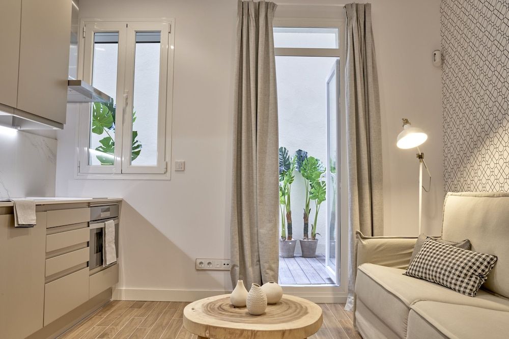 Bonavista Apartments - Chamberí Apartment, 1 Bedroom, Patio 13