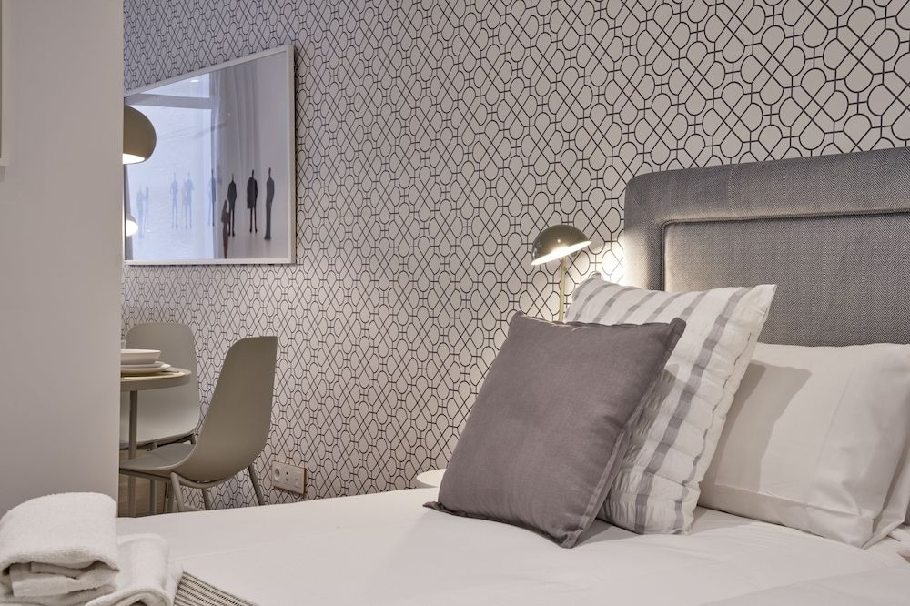 Bonavista Apartments - Chamberí Apartment, 1 Bedroom, Patio 2