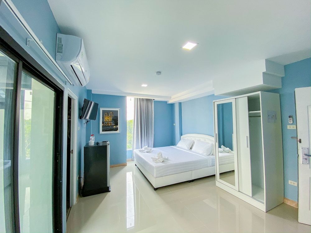 undefined Delighted Bangkok Hotel 2