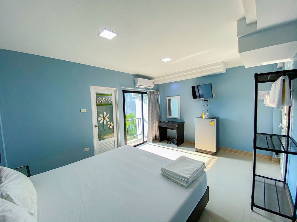 Delighted Bangkok Hotel Superior Double or Twin Room