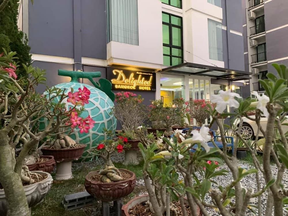 undefined Delighted Bangkok Hotel 5