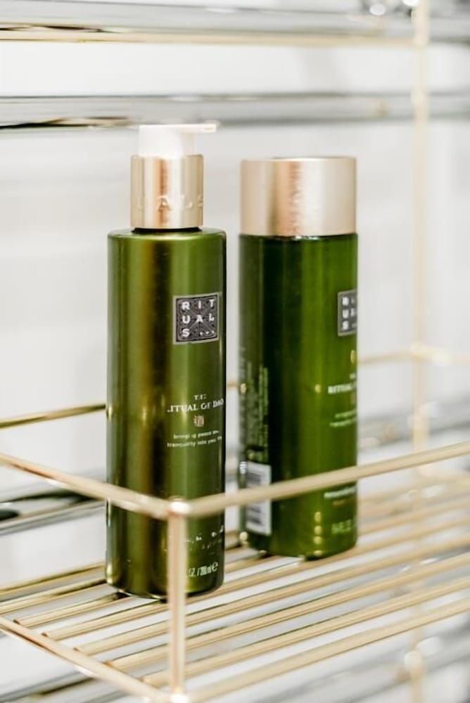 Moments Superior House 37