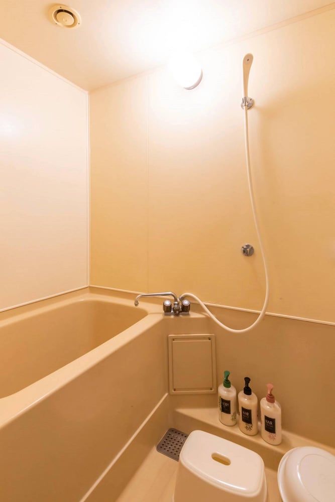 GrandTree Shinagawa Private Apartment 9