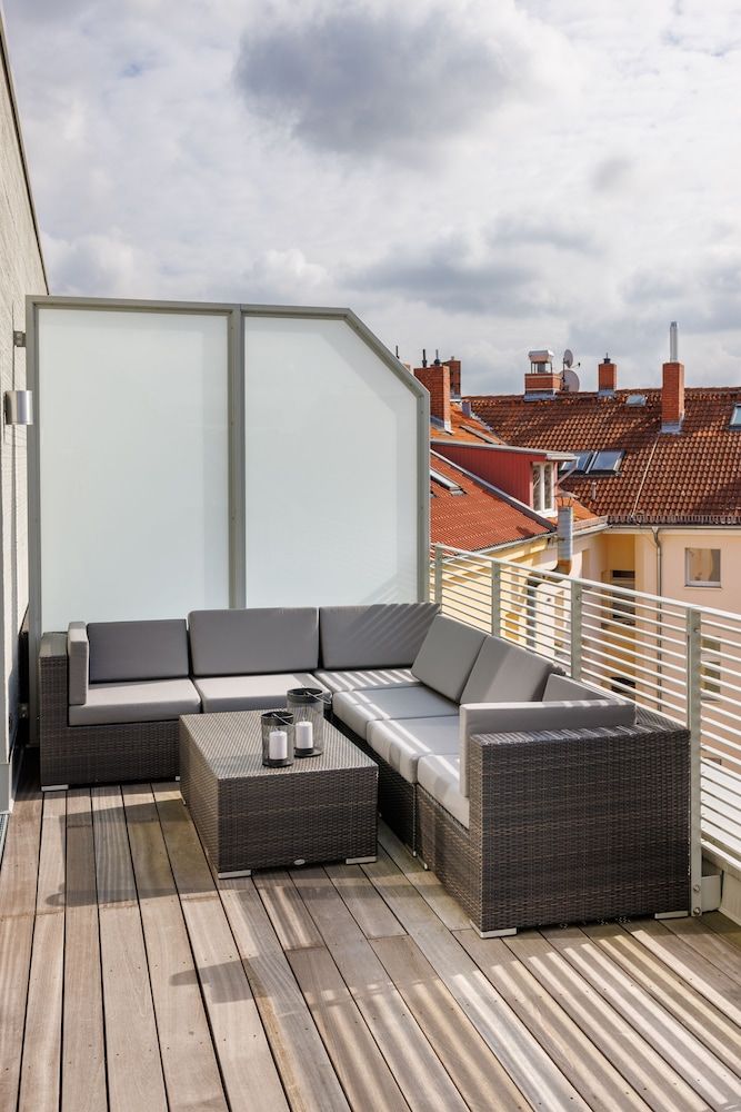 Downtown Apartments Berlin Mitte Wedding Penthouse Green Vibes 4