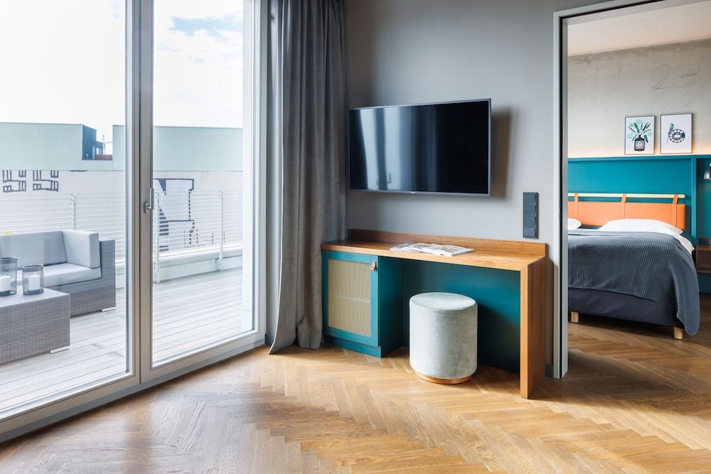 Downtown Apartments Berlin Mitte Wedding Penthouse Green Vibes 17