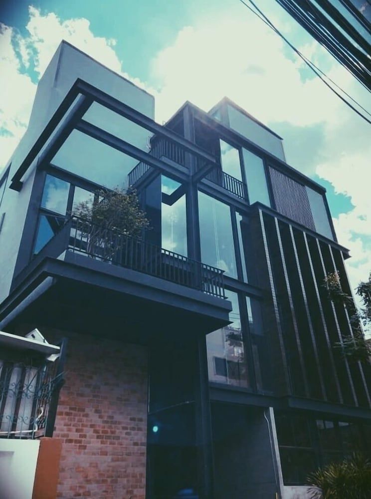 undefined The LOCAL Ari - Hostel 8