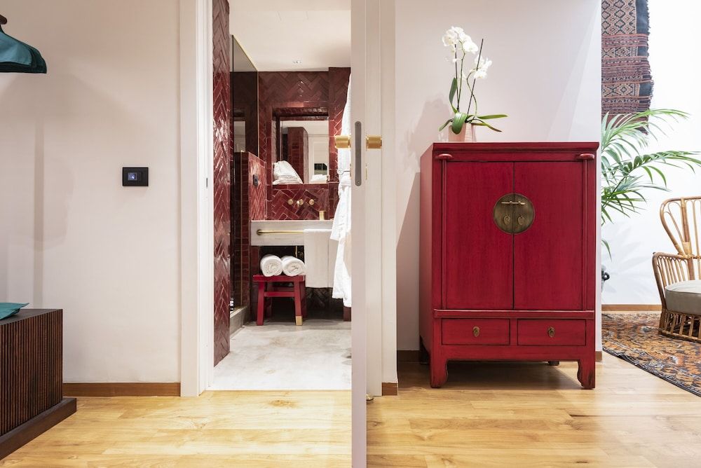 Vico Milano Luxury Suite 9