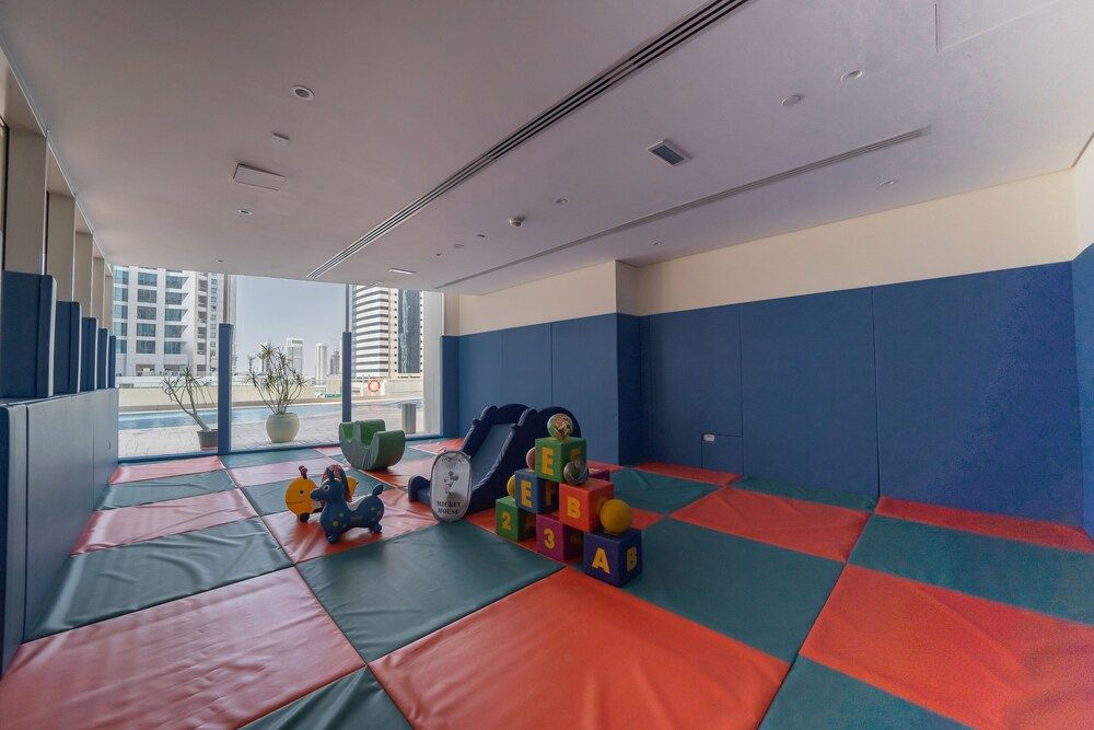 undefined HiGuests - Marina Heights 7