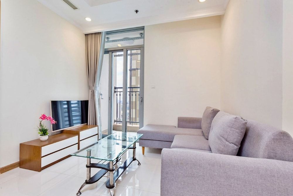 undefined Sens House Saigon – Serviced Apartments in Vinhomes Central Park 5