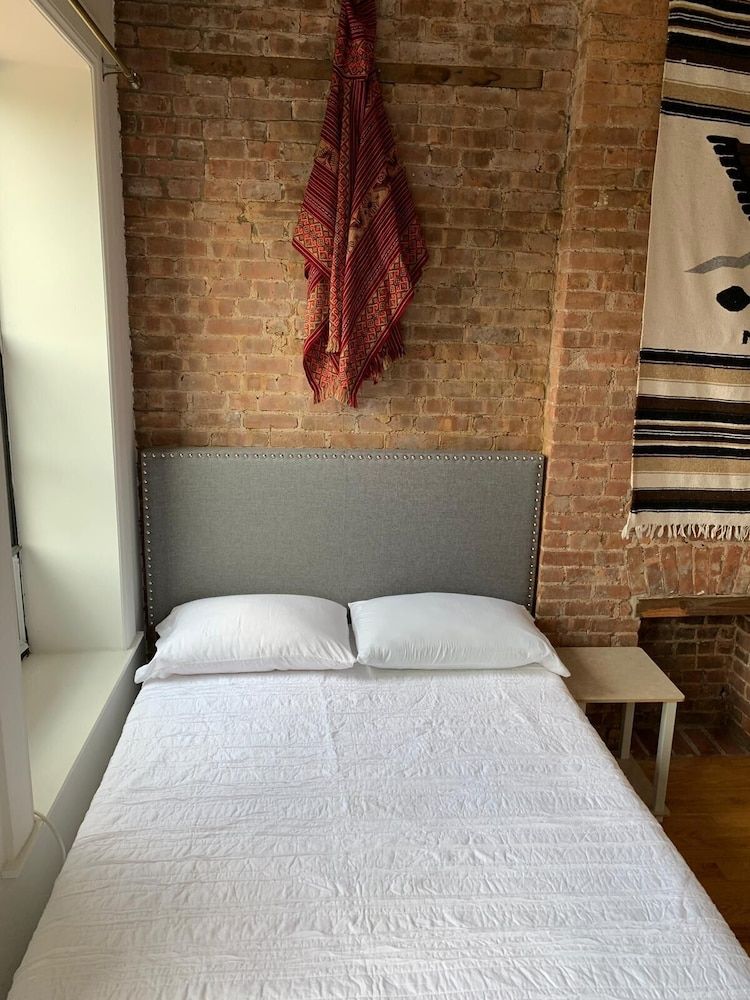 undefined Manhattan Private Bedroom Hostel 2