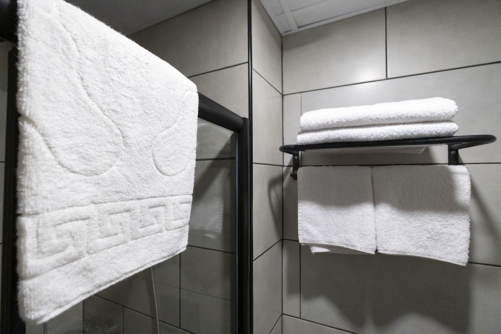 Terra Rossa Standard Double Room 11