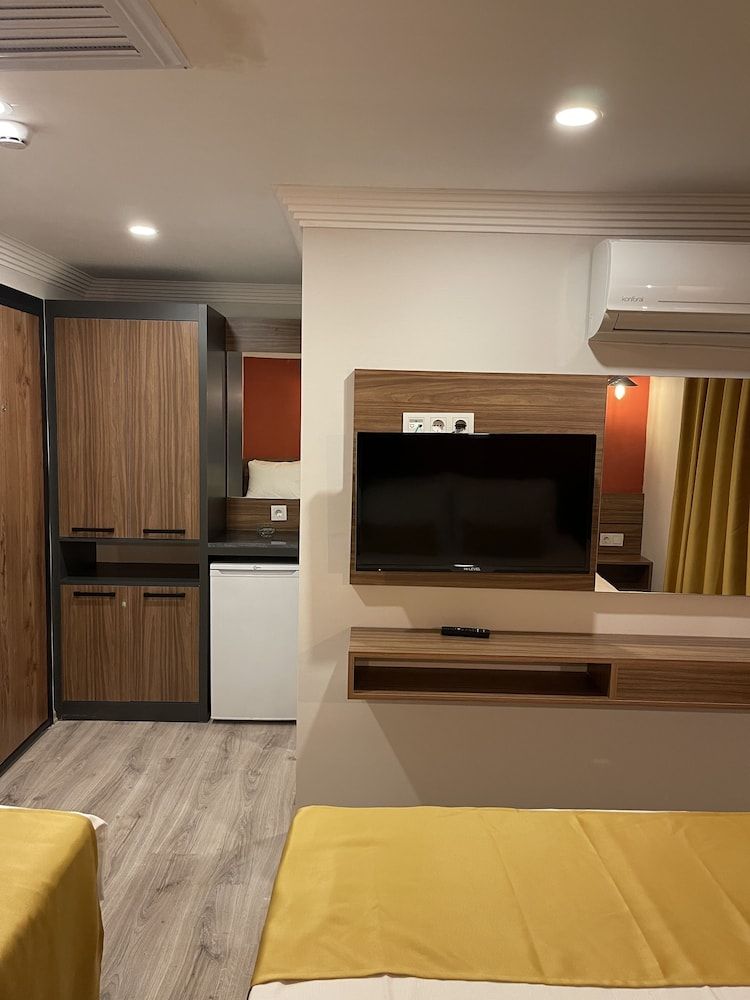 Terra Rossa Standard Double Room 13