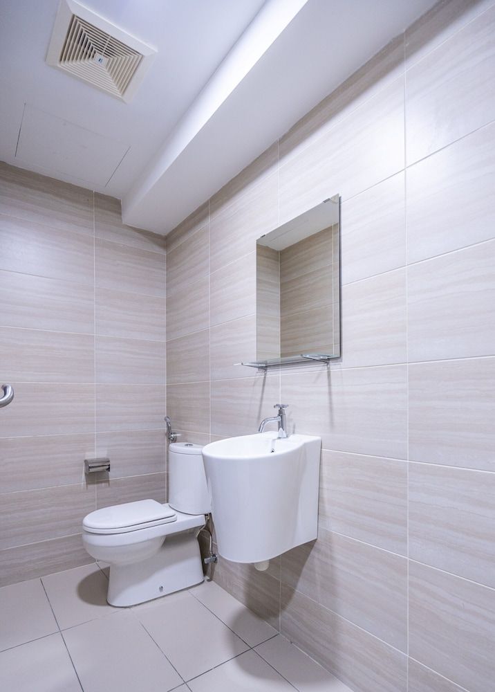 OYO Home 89596 Amazing 2br 3 Towers Classic Room 19