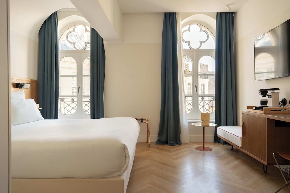 undefined Hotel du Sentier 3