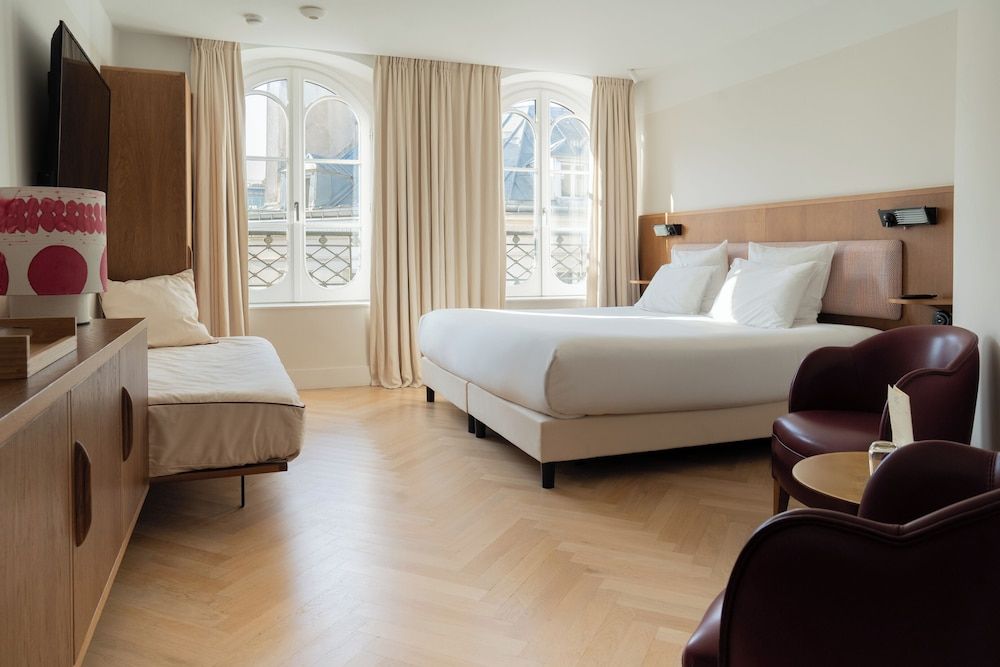 undefined Hotel du Sentier 4