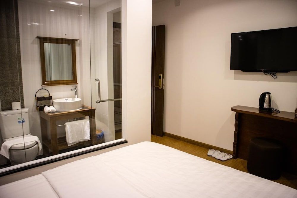 undefined HANZ Mimosa Hotel 9