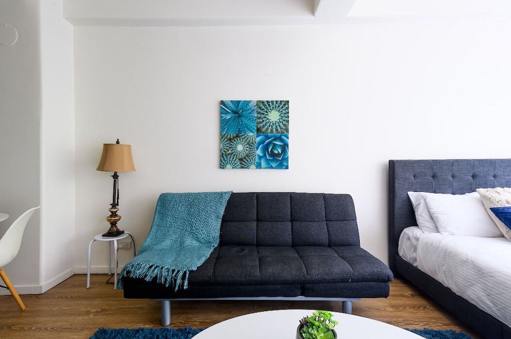 BHB CBD Dream - Wine Netflix Wifi Views Studio Apartment 16