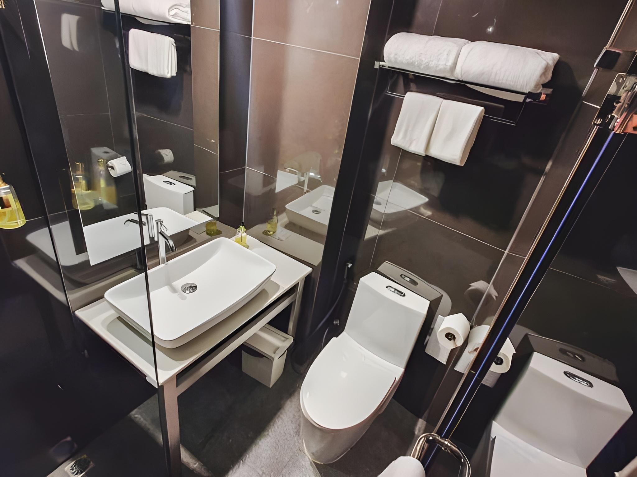 undefined Hotel Ordinary Bangkok 4