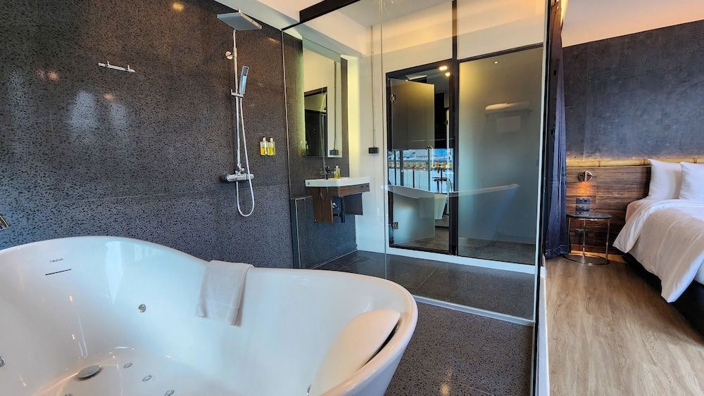 undefined Hotel Ordinary Bangkok 10