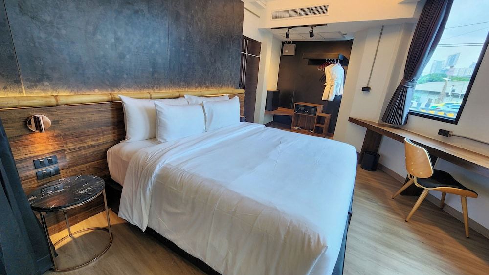 undefined Hotel Ordinary Bangkok 8