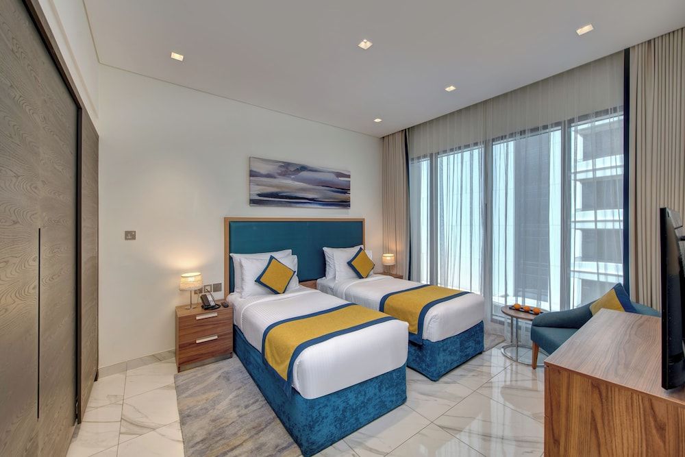 Suha Mina Rashid Hotel Apartments Two Bedroom Deluxe Apartment (King Bed +Twin Bed) 9