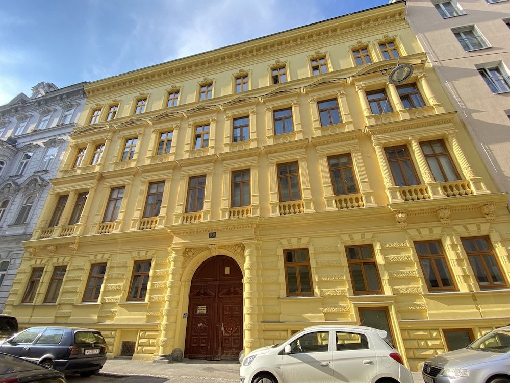 undefined Steiner Residences Vienna Nestroyplatz 6