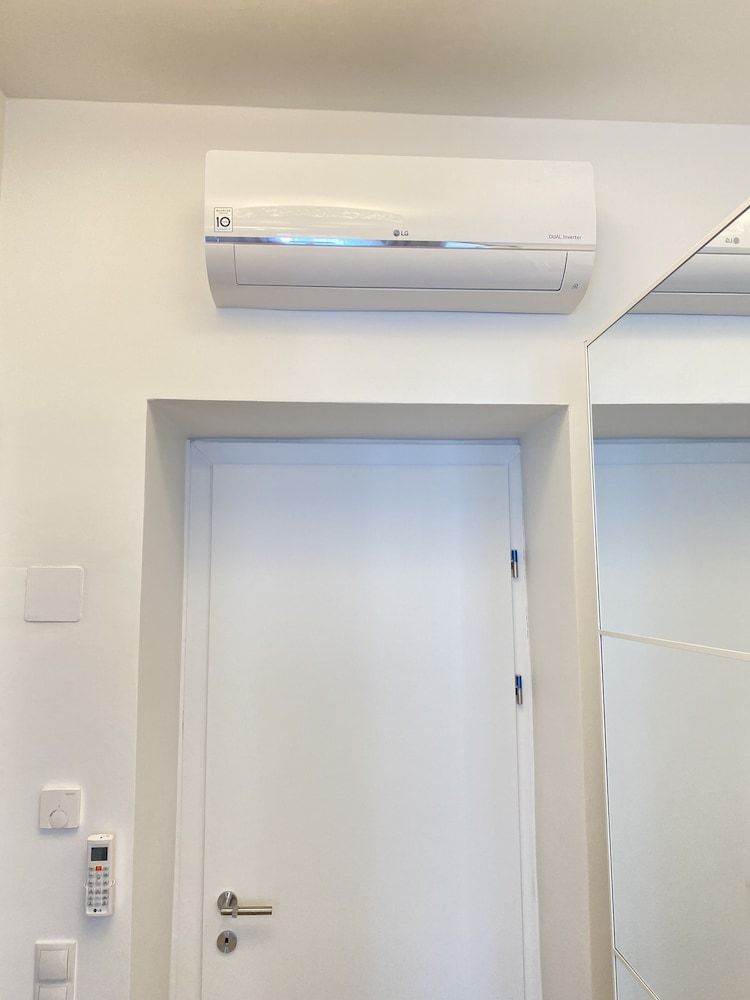 Steiner Residences Vienna Nestroyplatz Exclusive Apartment, 1 Bedroom, Non Smoking, Kitchen 9