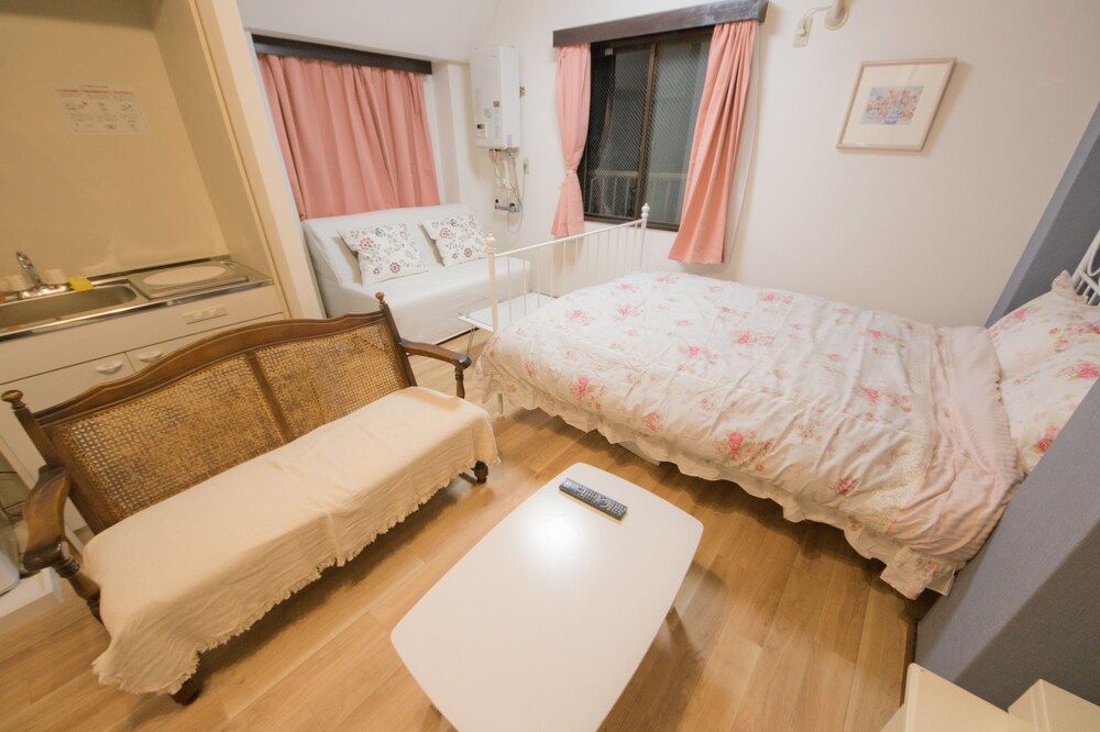 undefined Mini Hotel Shinjuku Front 101 10