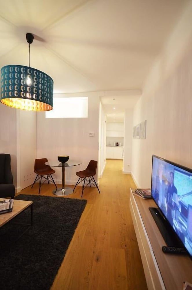 undefined The Opera City Center Suite 9