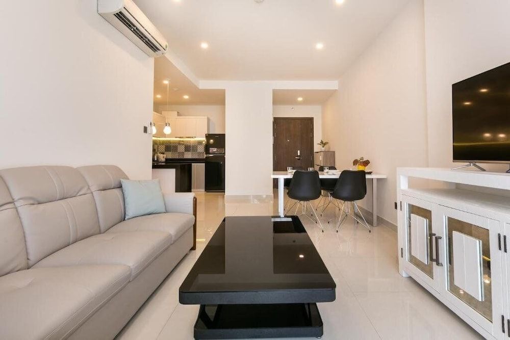 undefined Moon Light Apartments 8