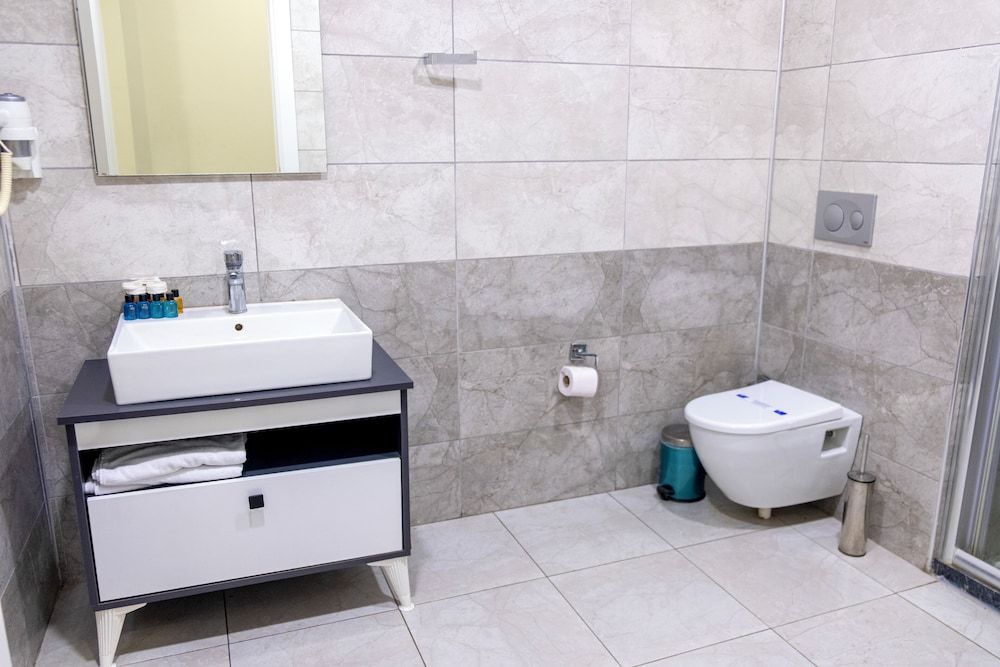 Zoom Hotel Standard Studio 8