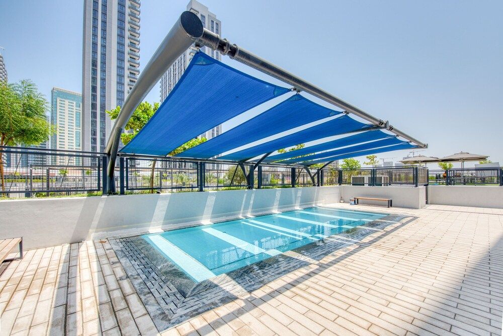 undefined Capital Living On Reem: The Bridges 4