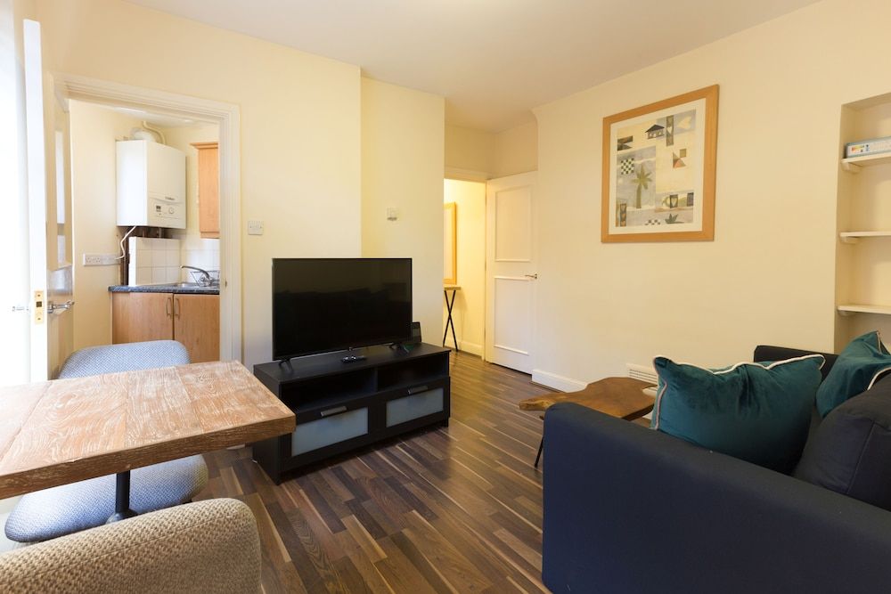 undefined Bright Apartment in Marble Arch by Allô Housing 9