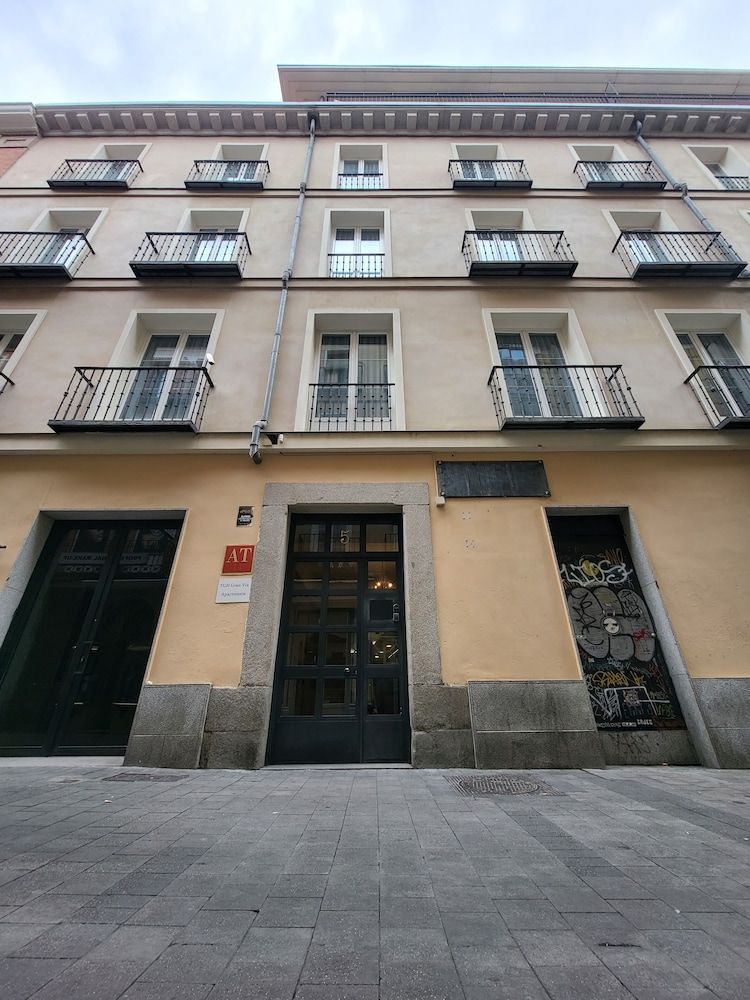 undefined TGH Gran Vía Apartments 5