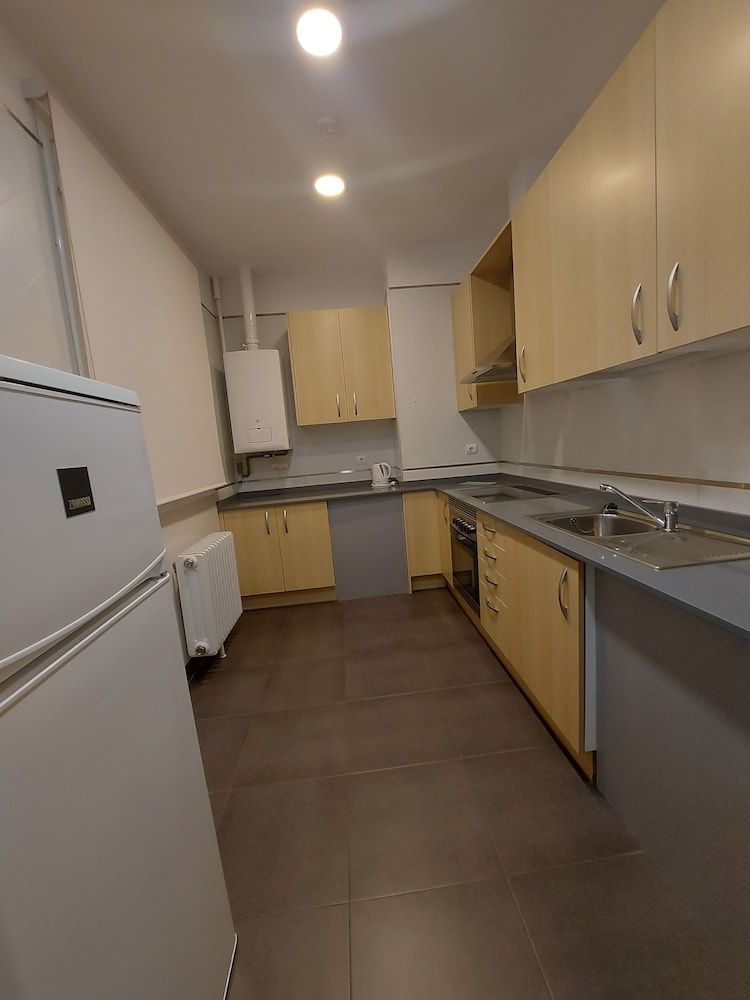 TGH Gran Vía Apartments Standard Apartment, 1 Queen Bed 5