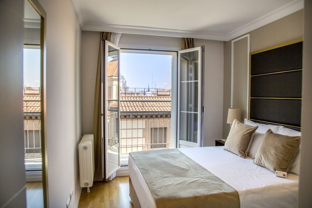 undefined TGH Gran Vía Apartments 9