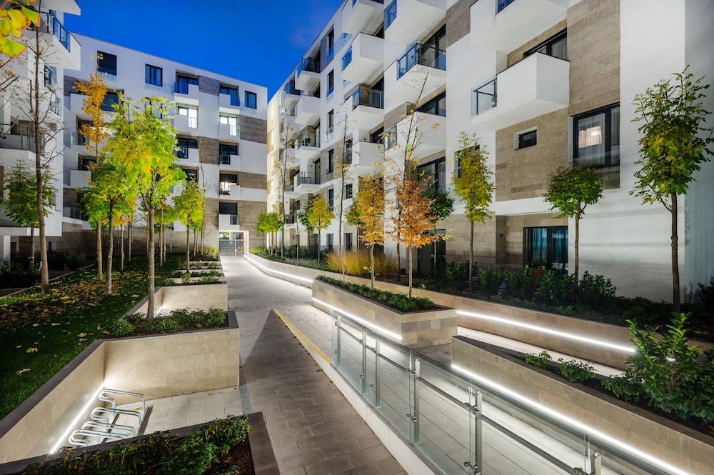 undefined Elisabeth Downtown Apartments by FirstHost 2