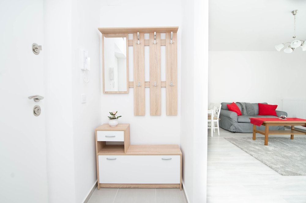 Elisabeth Downtown Apartments by FirstHost Superior Family Apartment with Balcony 23