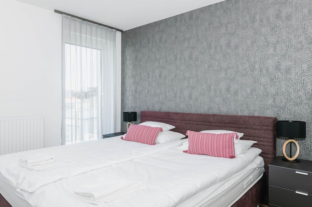 undefined Elisabeth Downtown Apartments by FirstHost 10